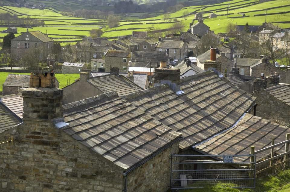 Rooftops Gunnerside Swaledale (D10366Y) Large Version