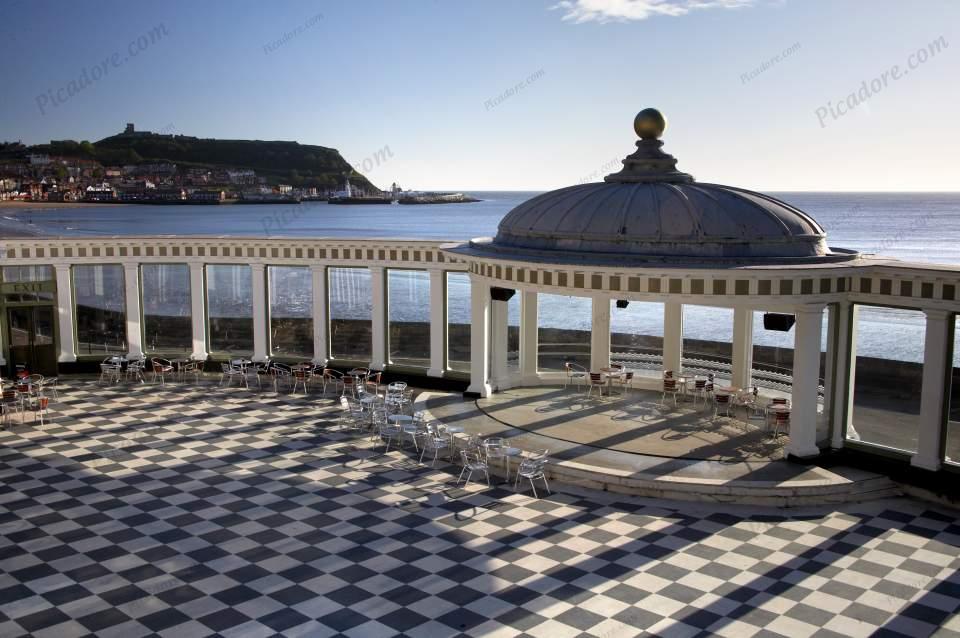 The Spa Bandstand, Scarborough (D10524Y) Large Version