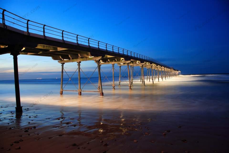 Saltburn Pier Lights (12009C) Large Version