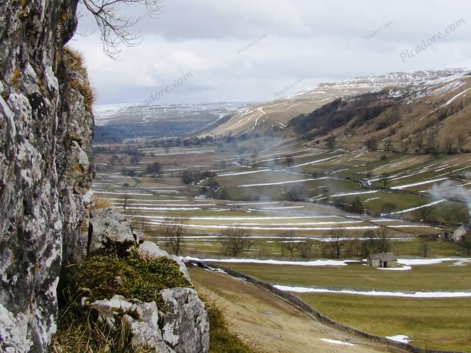 Winter in Upper Wharfedale Large Version