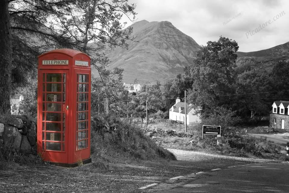 Highland Phone Box Large Version